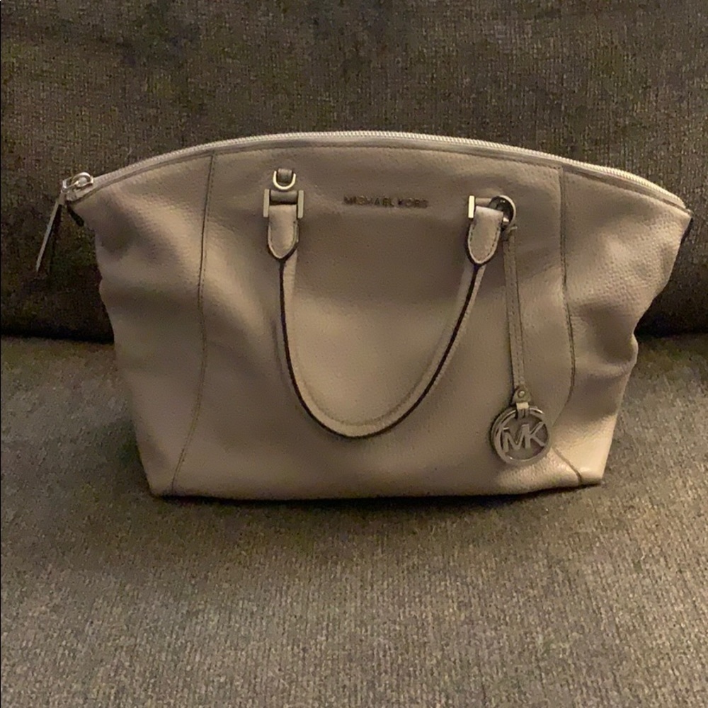 Michael Kors light grey tote with zip top